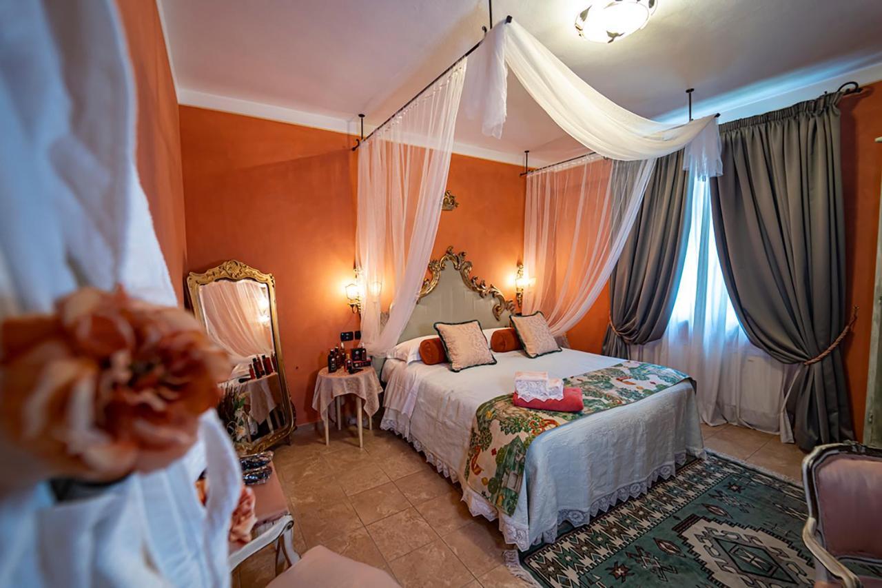 Sotto Il Cielo Di Toscana Appartamenti In Tenuta Only Adults No Pet Камайоре Екстериор снимка