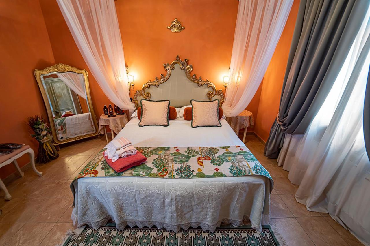 Sotto Il Cielo Di Toscana Appartamenti In Tenuta Only Adults No Pet Камайоре Екстериор снимка