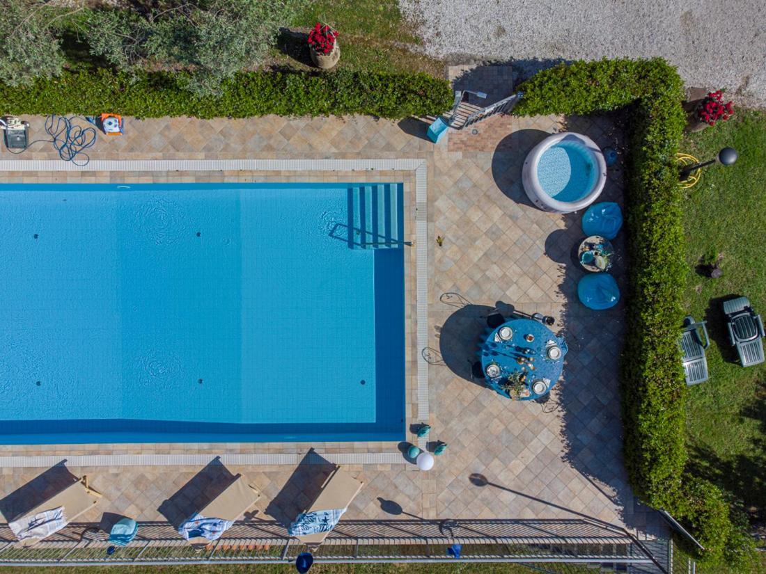 Sotto Il Cielo Di Toscana Appartamenti In Tenuta Only Adults No Pet Камайоре Екстериор снимка